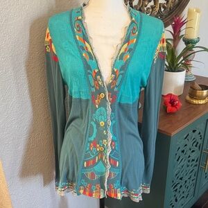 IVKO handwritten emotions fine knit Colorful Women's Sweater EUC!